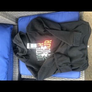 Under Armour hoodie black for boys.  Size YXL.  Brand new.